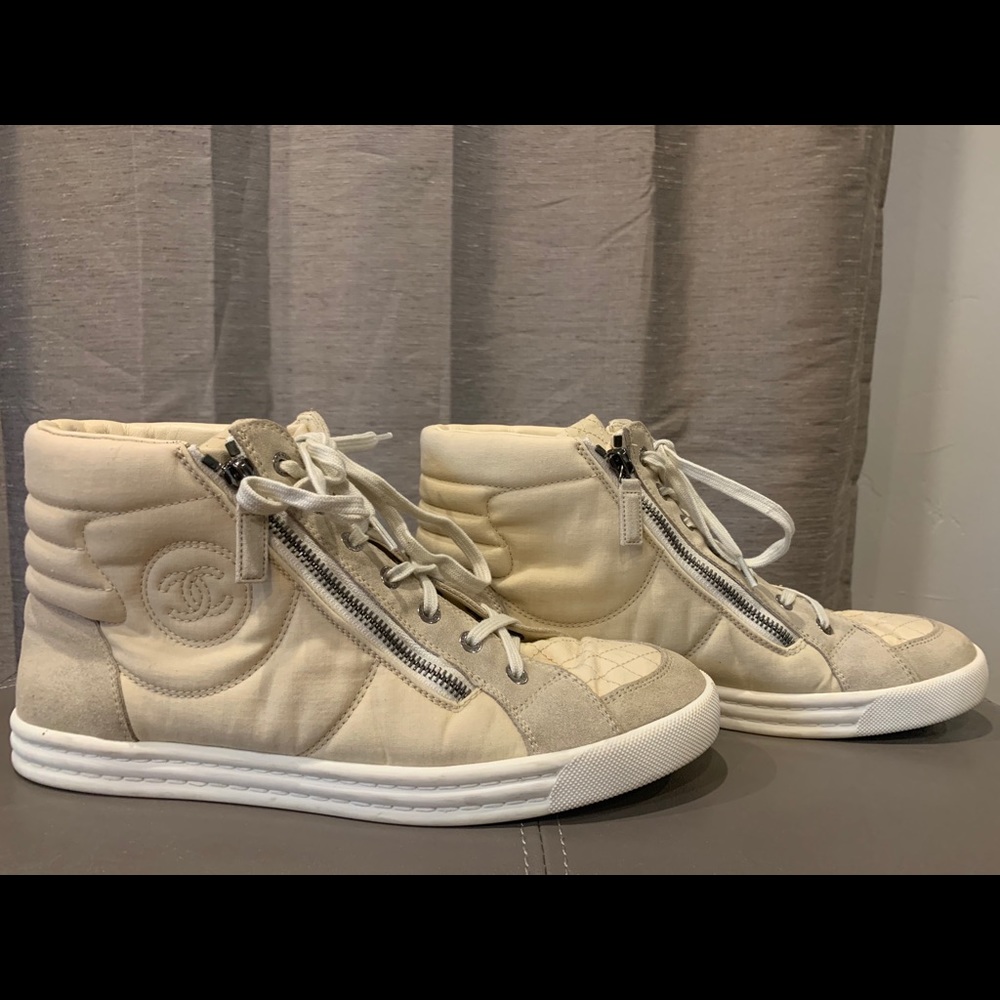 Chanel woman’s High Top Sneakers EU 41 /10